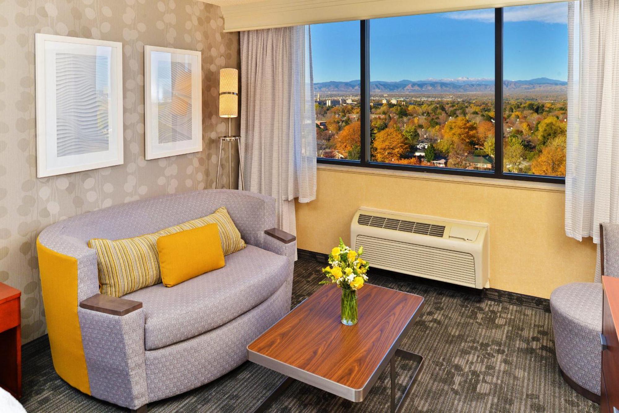 Courtyard By Marriott Denver Cherry Creek Exterior foto