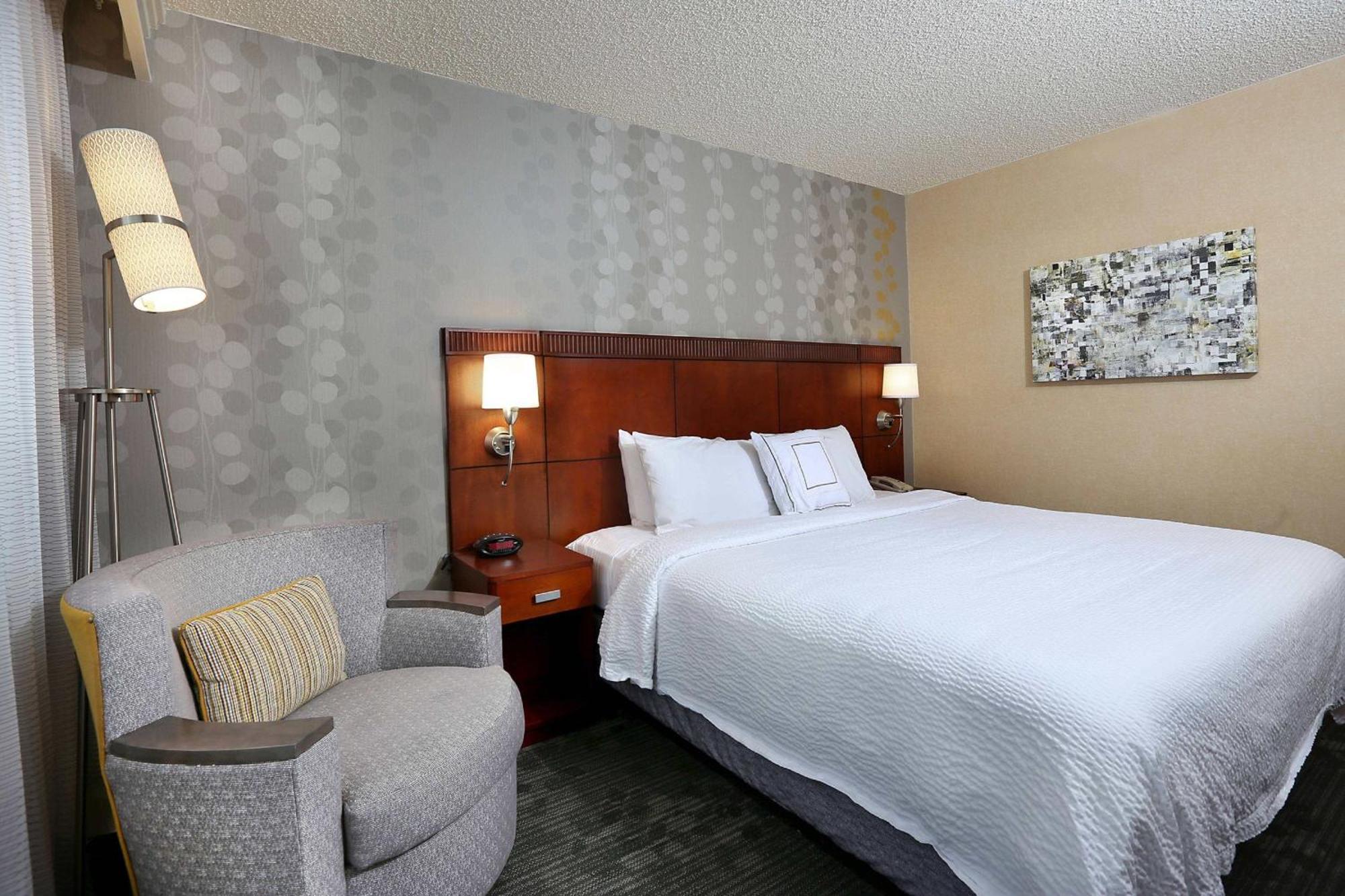 Courtyard By Marriott Denver Cherry Creek Exterior foto