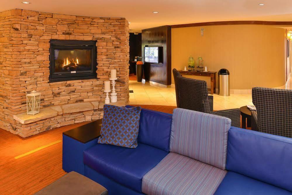 Courtyard By Marriott Denver Cherry Creek Exterior foto